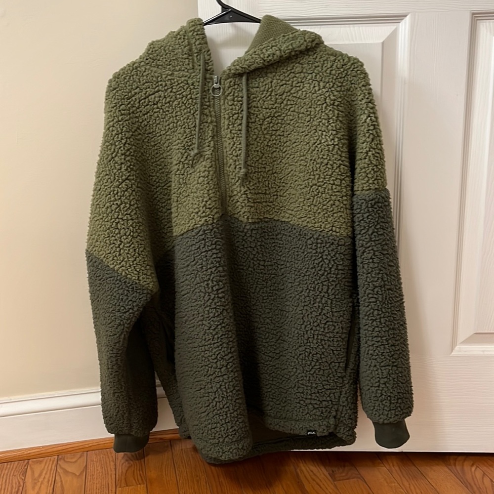 Medium PINK Sherpa half zip pull over jacket